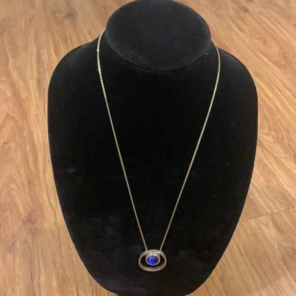 Vintage Necklace - Picture 1 of 1